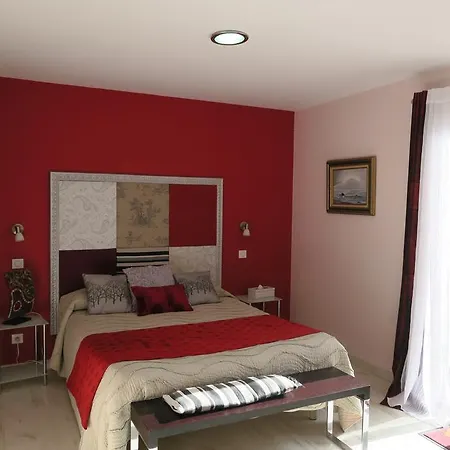 Chambres D'hotes Irrintzina 3*