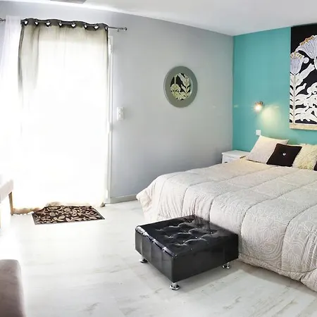 Bed & Breakfast Chambres D'hotes Irrintzina Saint-Pée-sur-Nivelle